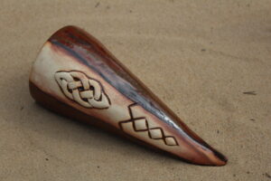 Keldisõlmega joogisarv